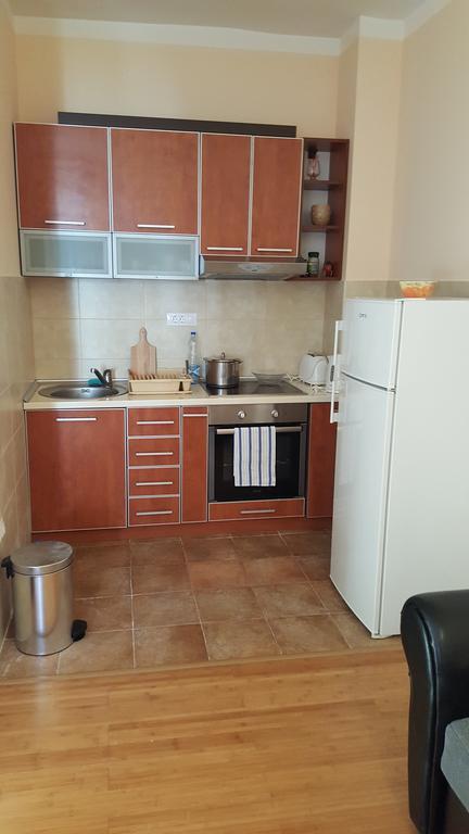Roman Gardens Studio Apartment Risan Exterior foto